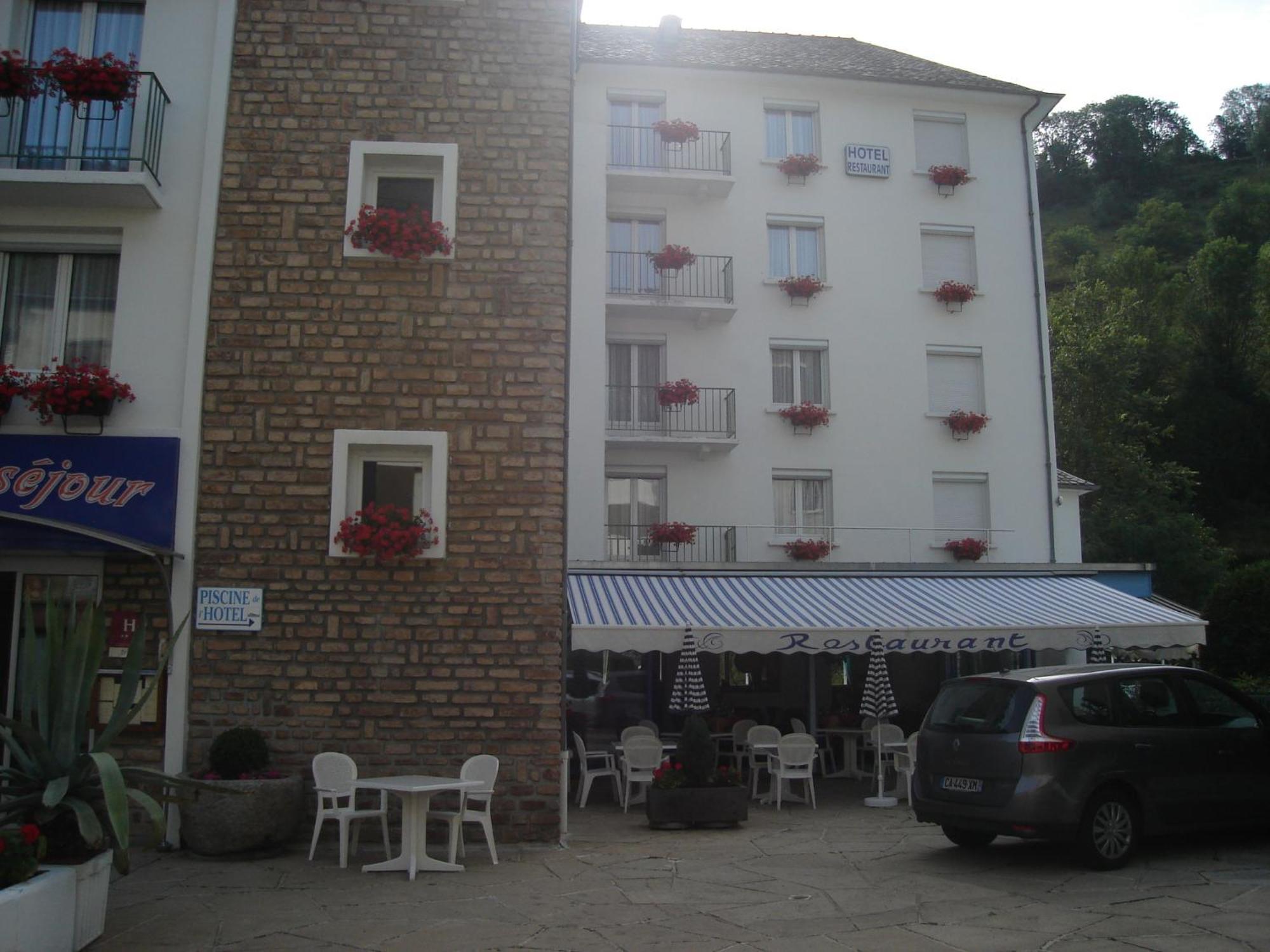 Hotel Beausejour Chaudes-Aigues Bagian luar foto